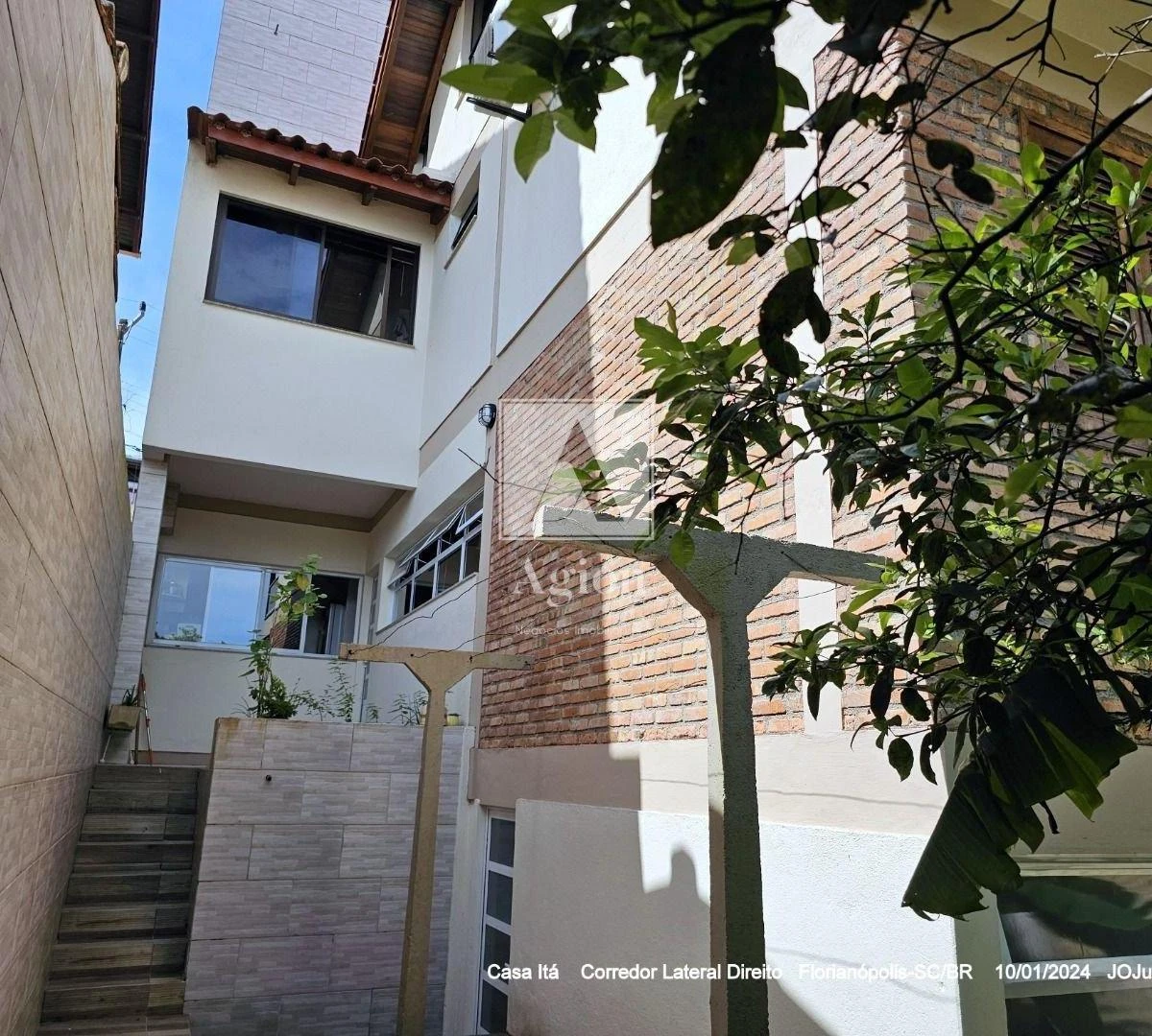 Vista al agua y 3 dormitorios: casa de 405 m² — photo 26