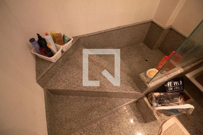 Penthouse for rent with 4 bedrooms and 210 m² — photo 37