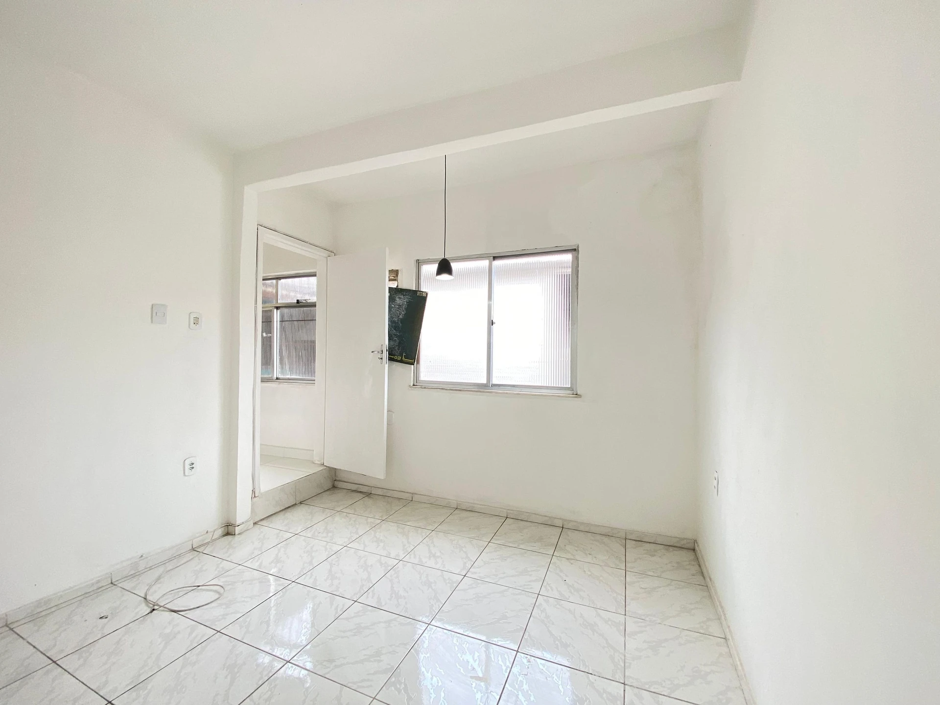 Rental house with 2 bedrooms and no parking — photo 30