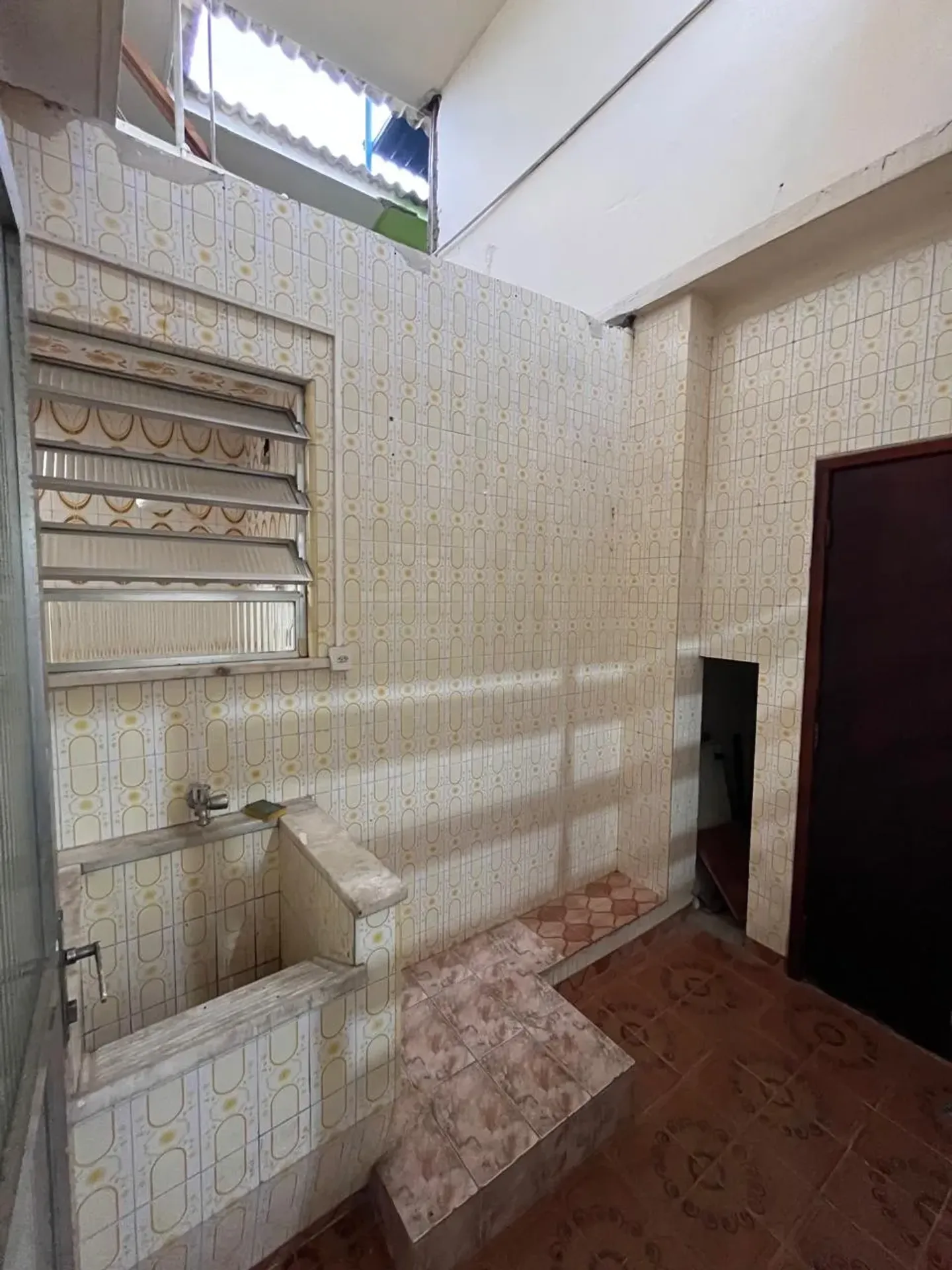 One-bedroom apartment, 65 m² — photo 2