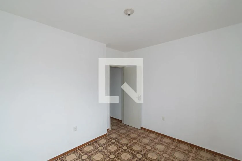 Apartamento sem mobília de 2 quartos com 1 banheiro — photo 19