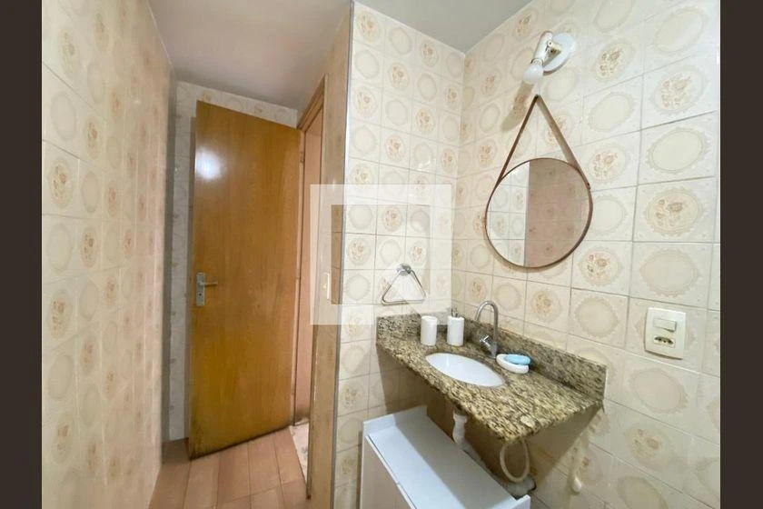 Apartamento com piso de madeira ou laminado, Méier — photo 40