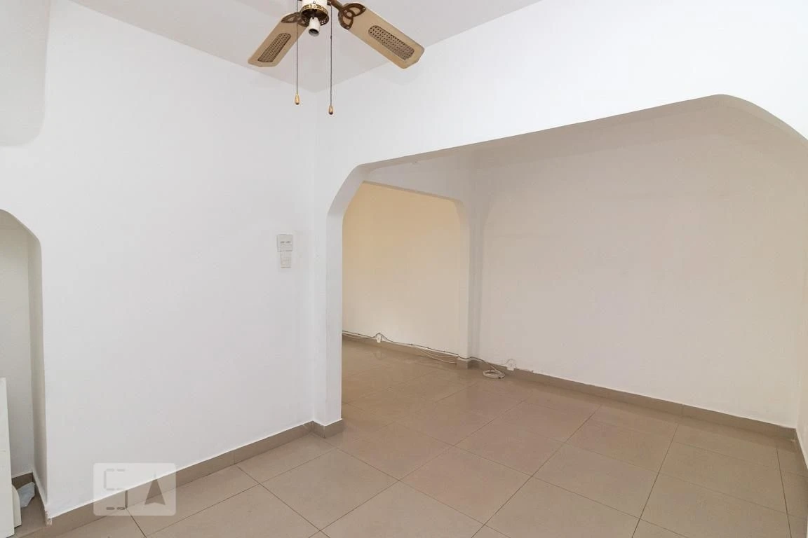 4-bedroom house with closed kitchen, 3 baths and parking — photo 23