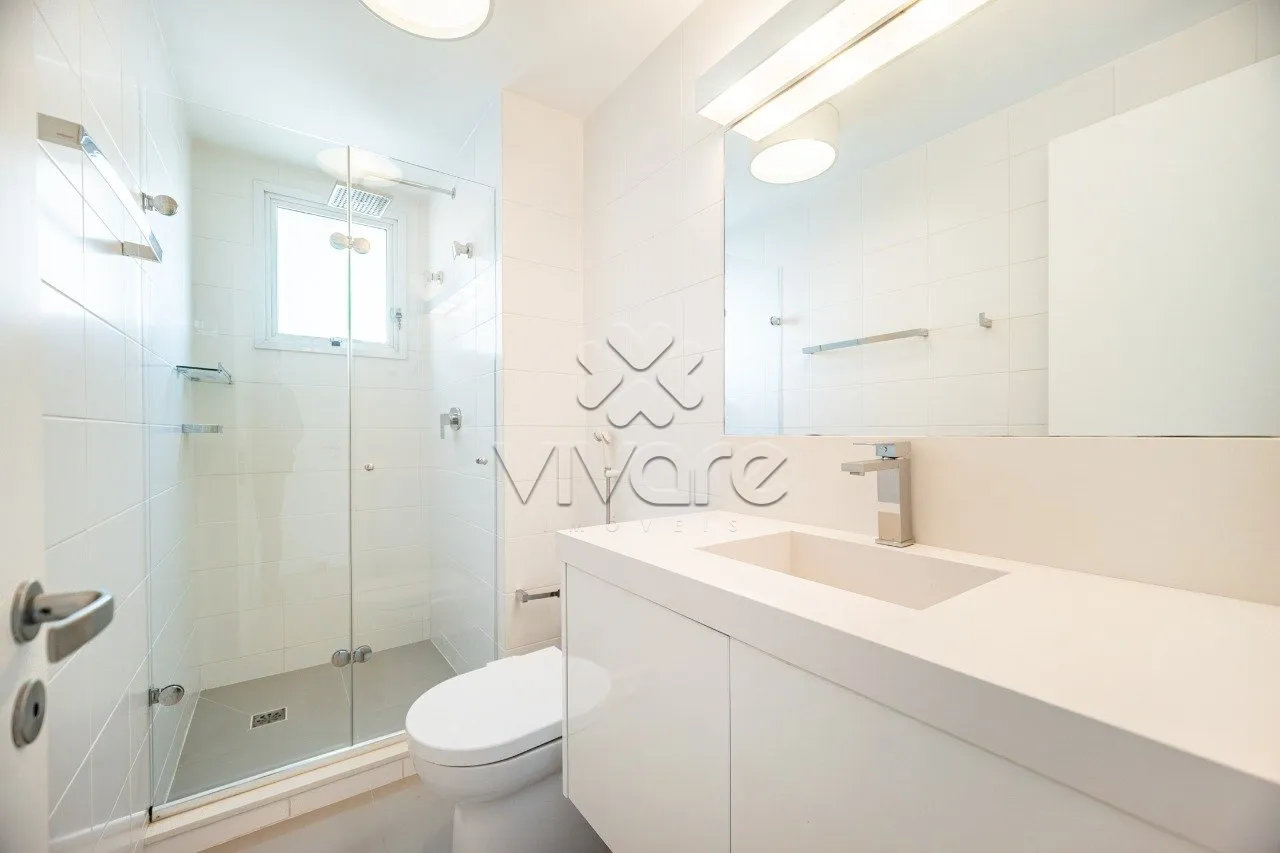 3-bedroom apartment with 4 bathrooms and 268 m² — photo 23