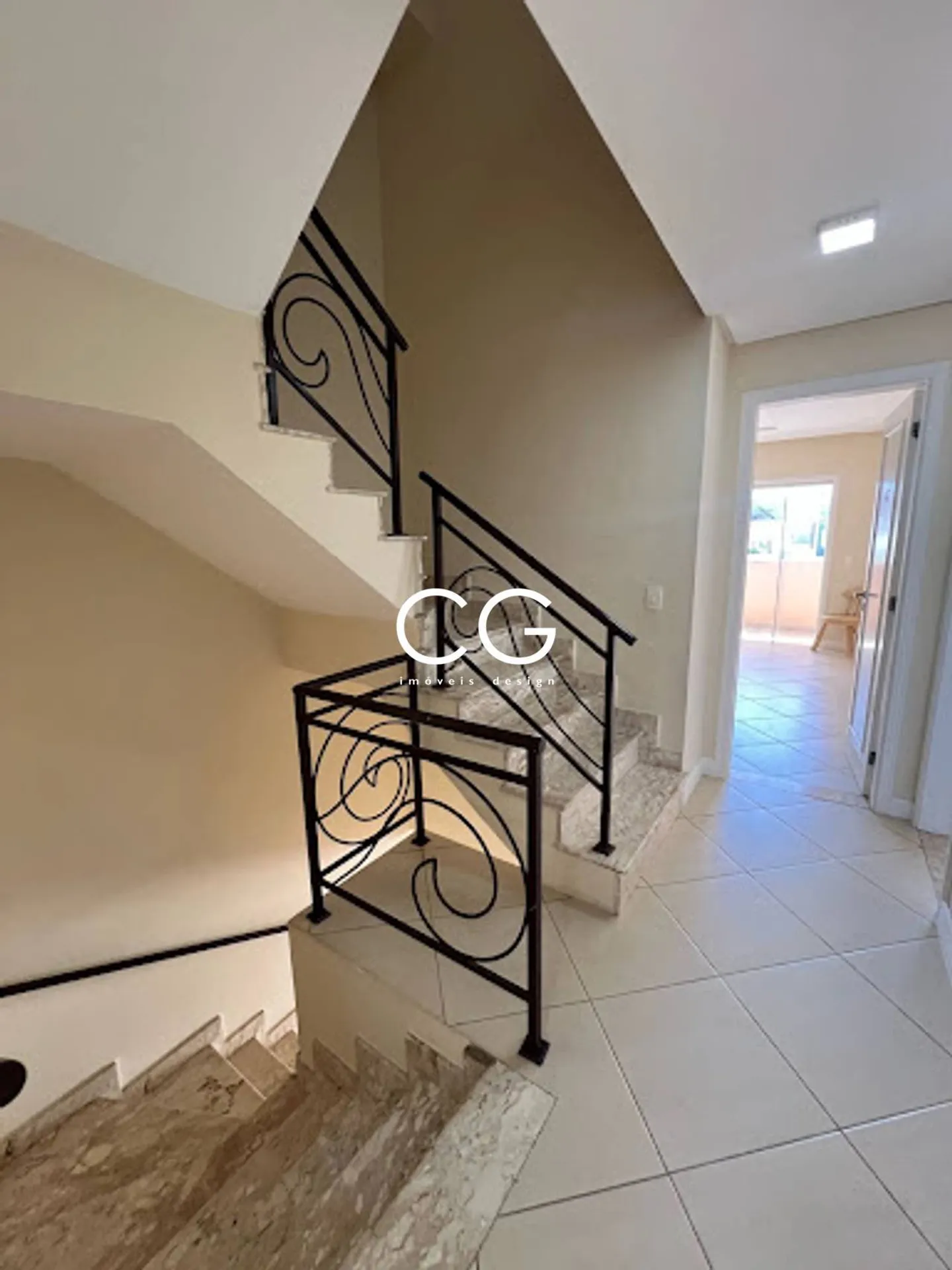 Casa 300 m² com 4 dormitórios e cozinha a gás — photo 4