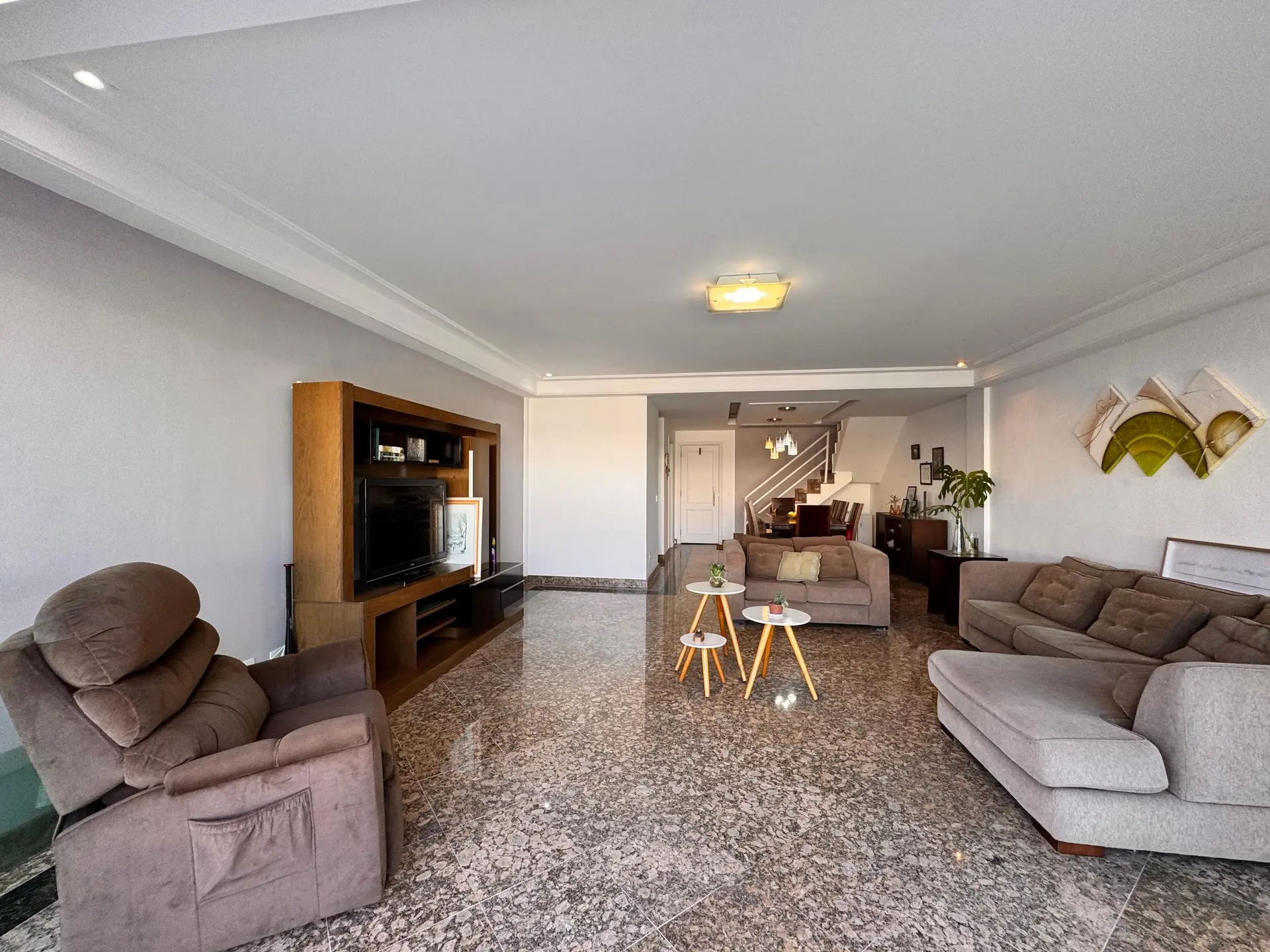 Apartamento, 233 m², com janelas do piso ao teto — photo 25