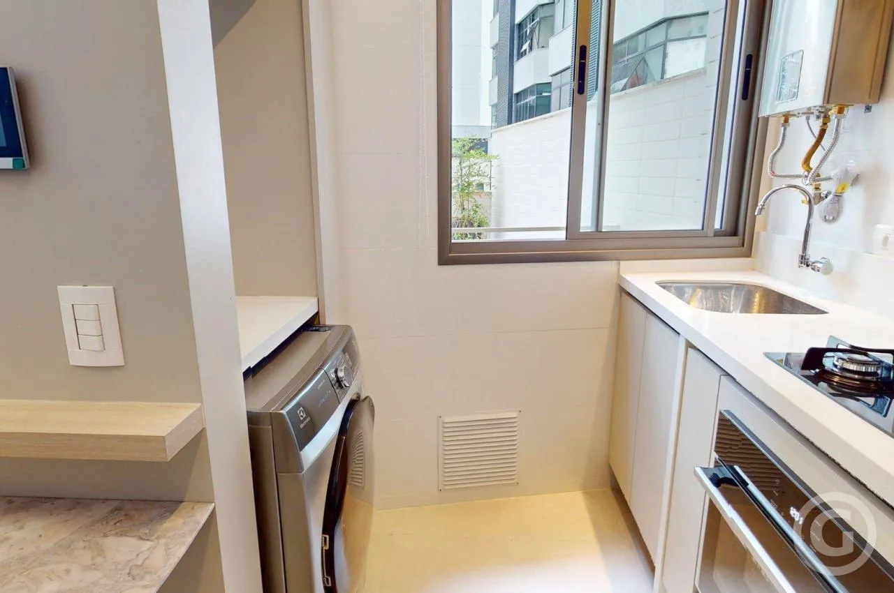 Home office in a one-bedroom apartment, 115 m² — photo 10