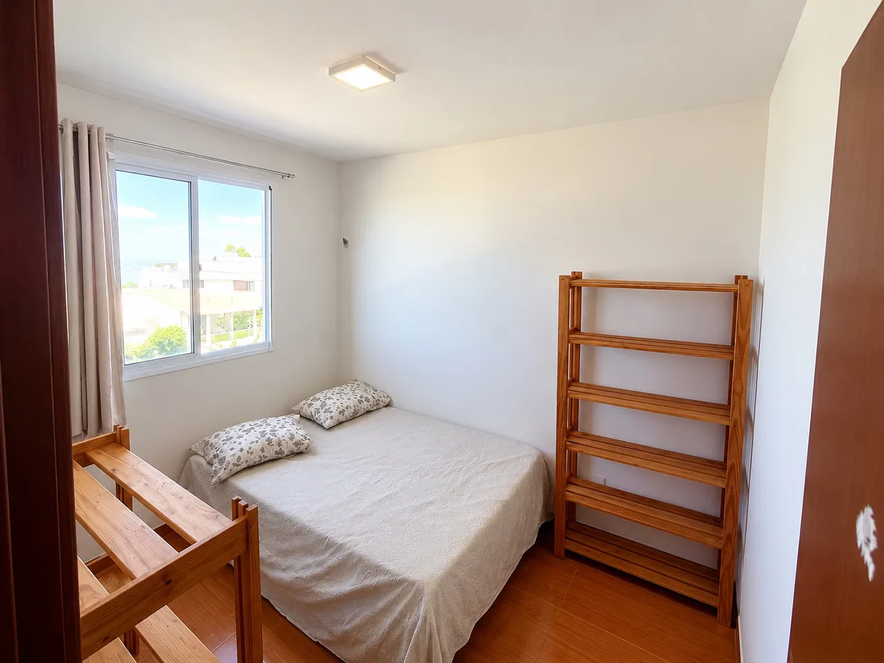 Furnished apartment, 46 m², with a home office — photo 5