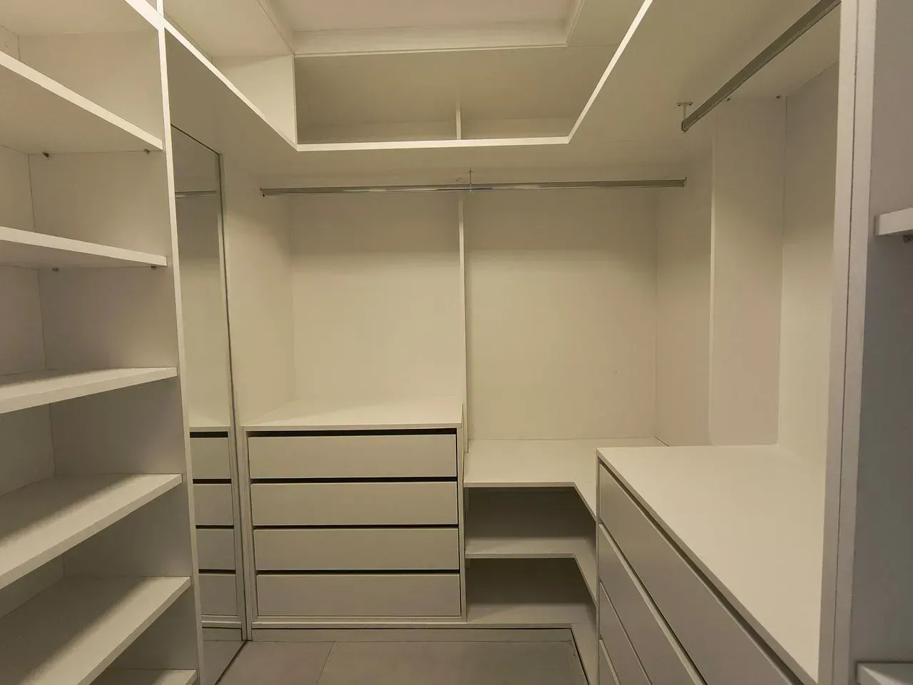 Casa com 4 quartos, 5 banheiros e 3 vagas — photo 27