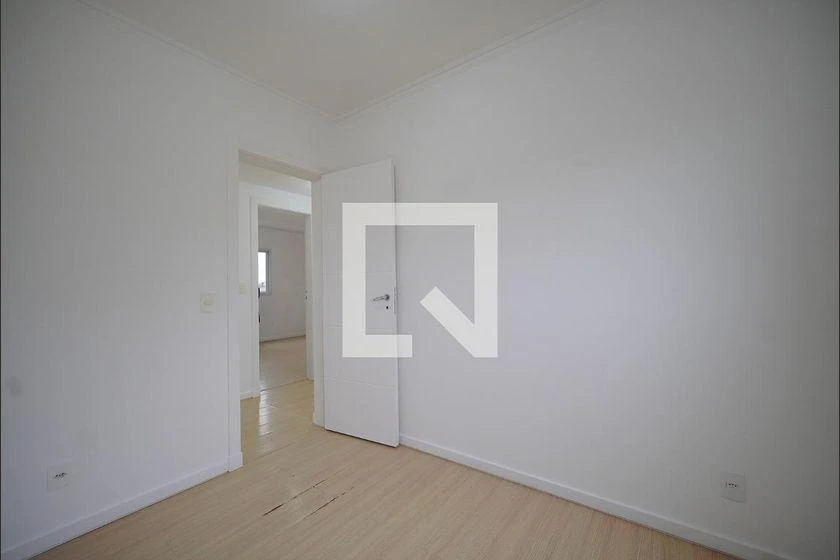 Apartment, 86 m², with wood or laminate floors — photo 25