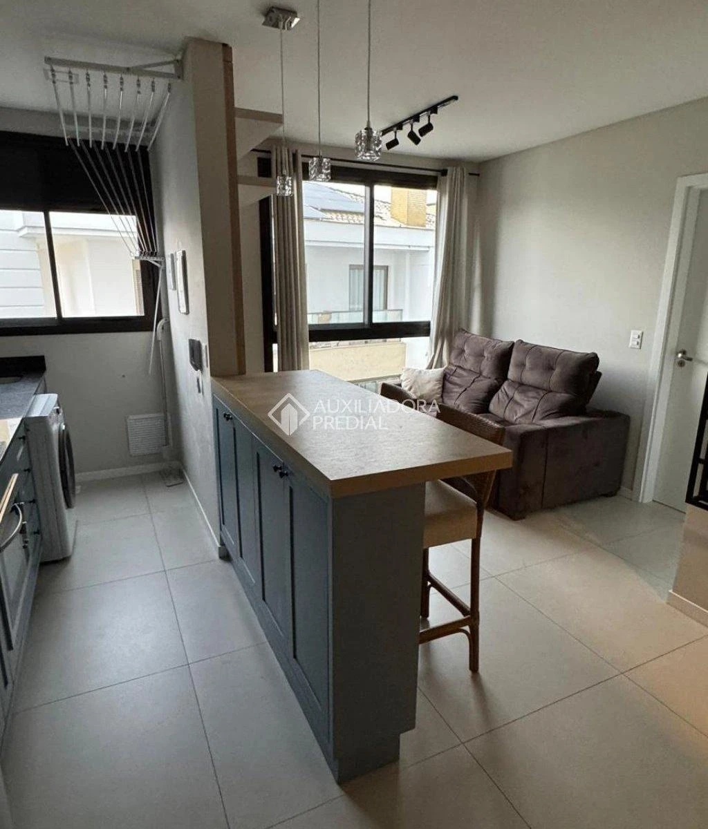 Furnished apartment, 38 m², with a washing machine — photo 11