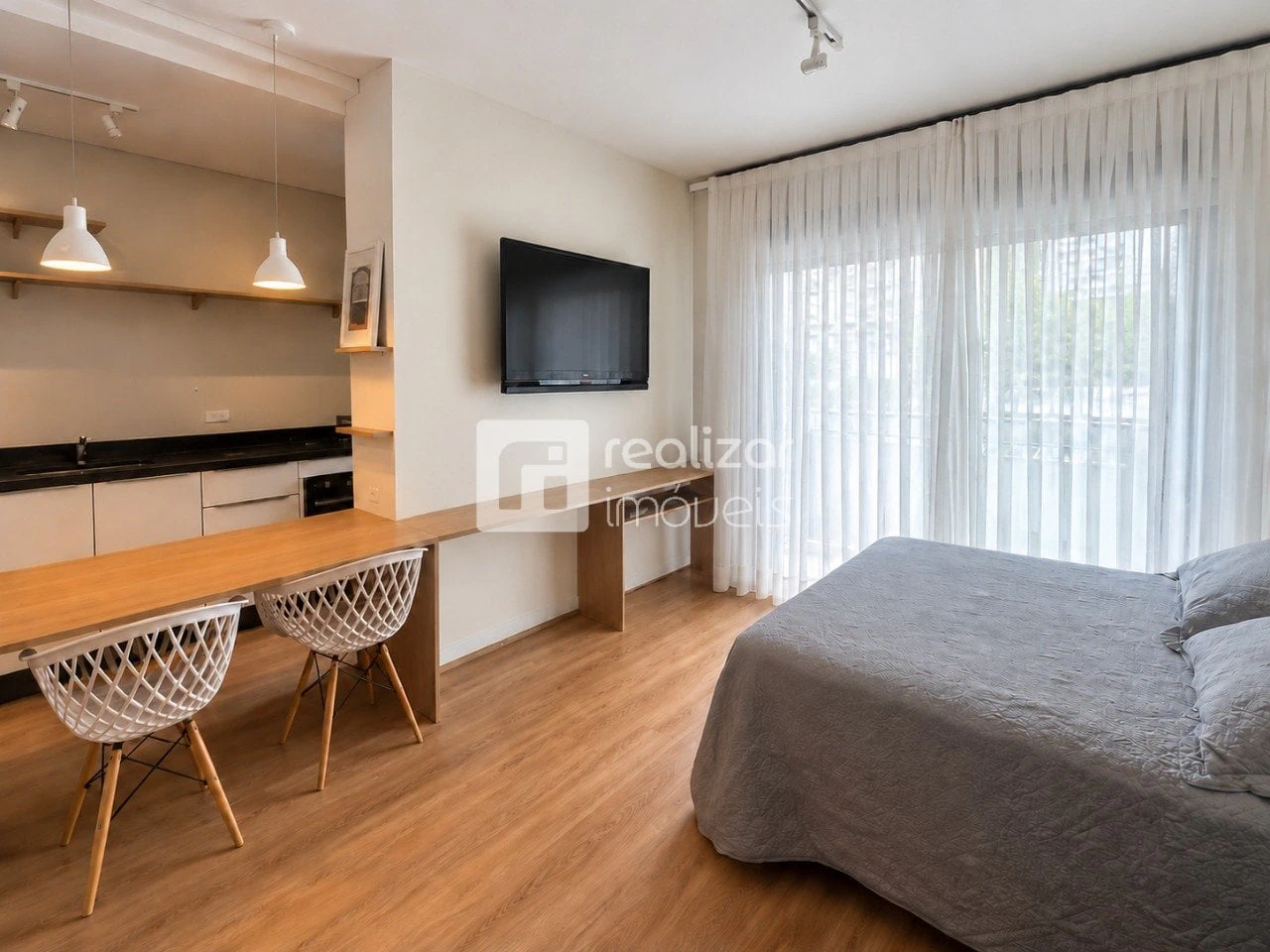 Furnished apartment, 39 m², with a grill on the balcony — photo 9