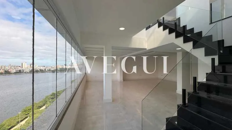 Penthouse with 4 bedrooms and open-plan gas kitchen — photo 3