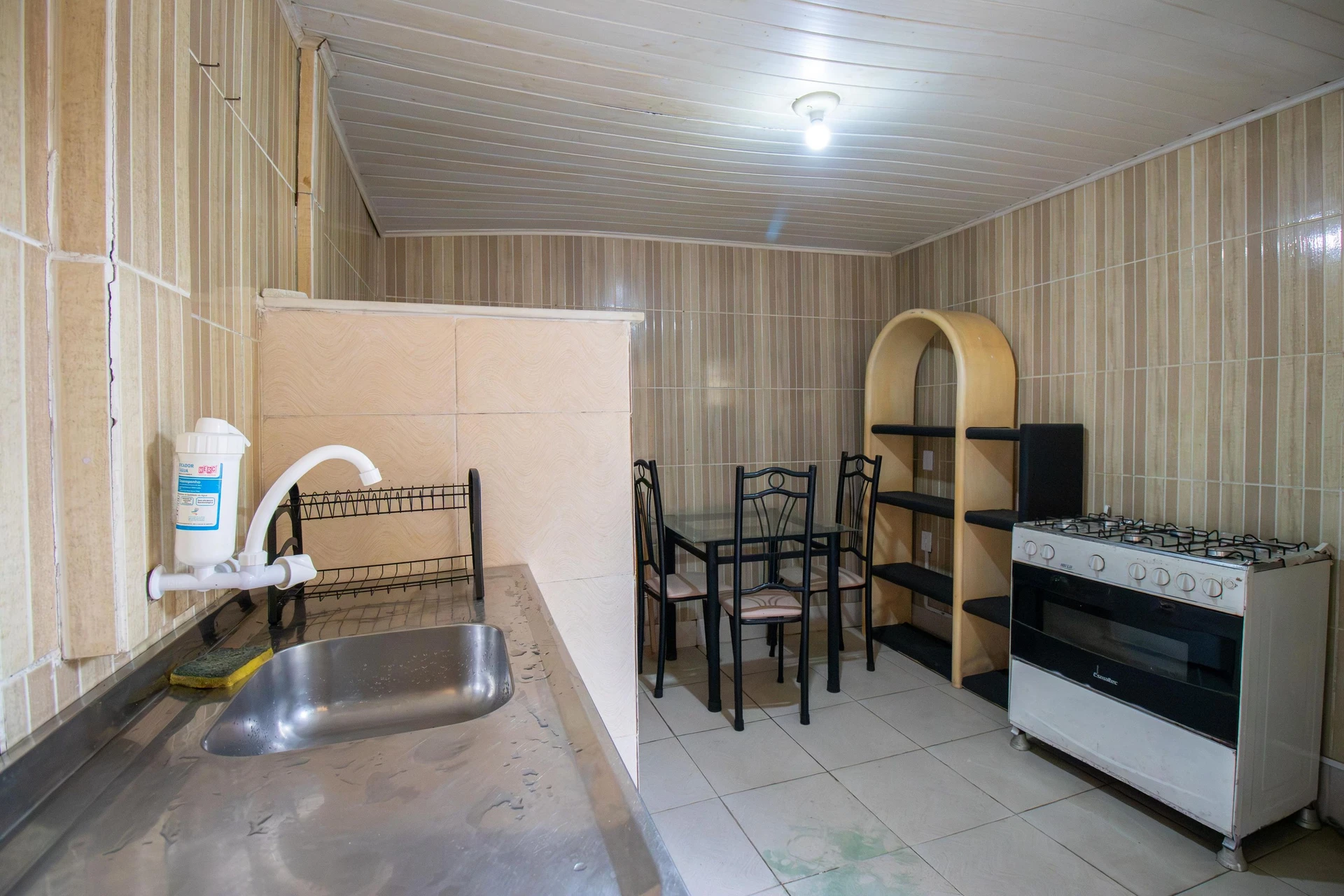 One-bedroom house with a garden