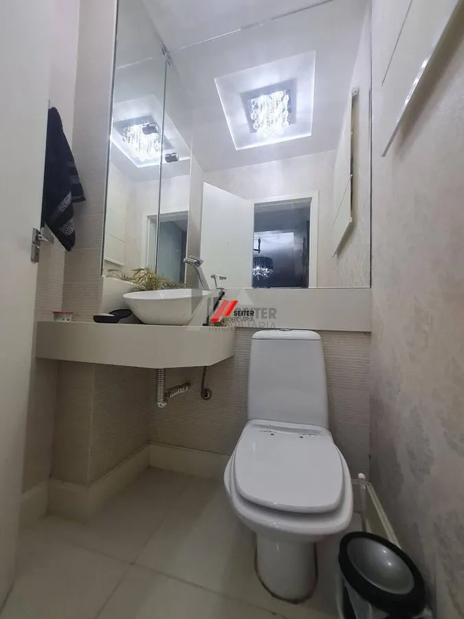 Меблированная квартира 212 м² с застекленным балконом — photo 4
