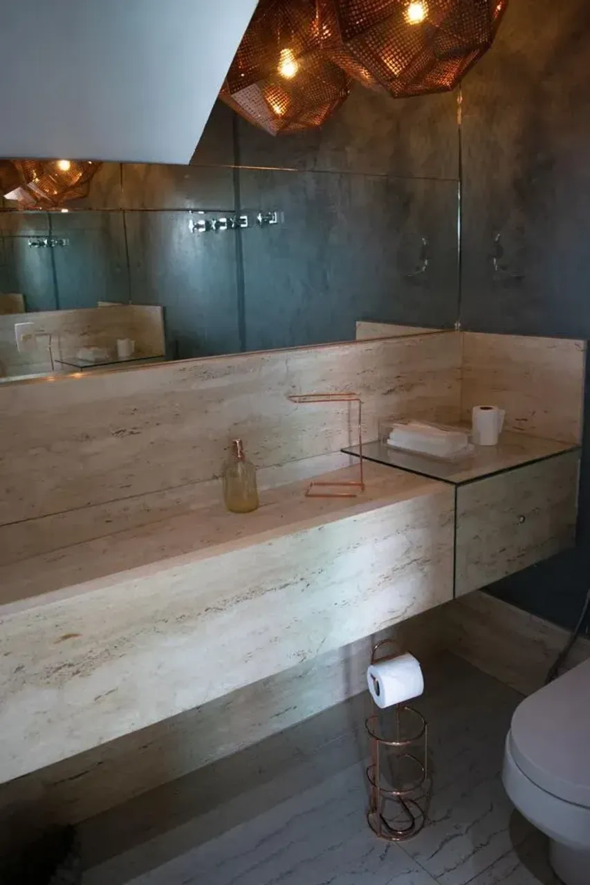 House with 5 bedrooms and open-plan kitchen plus balcony — photo 19