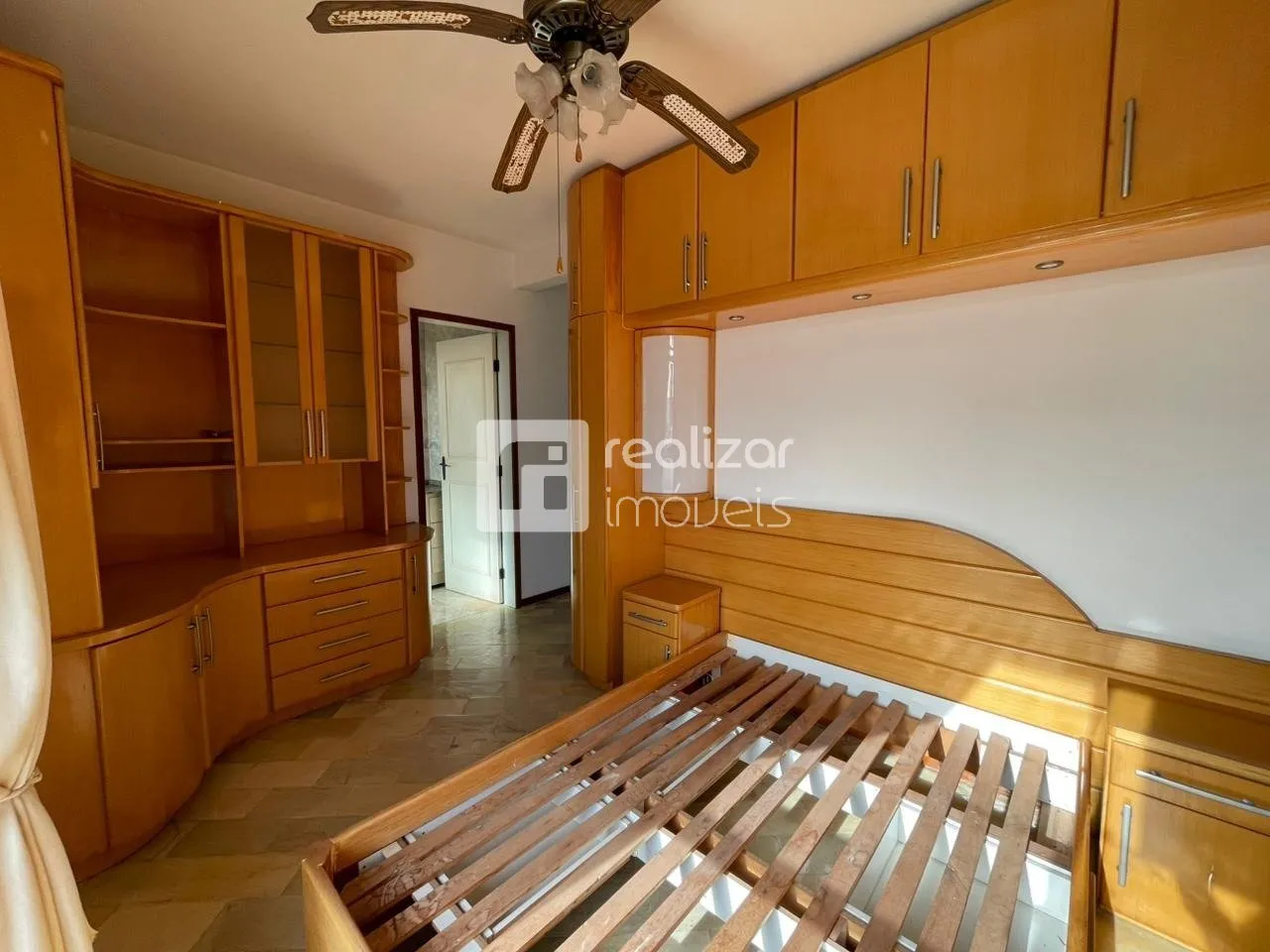 Penthouse with built-in balcony grill and 3 bedrooms — photo 16