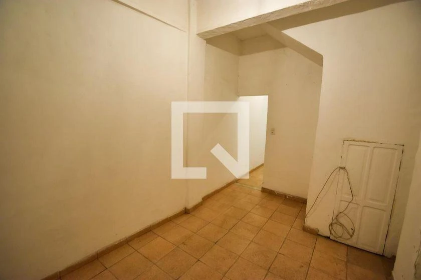 Unfurnished 40 m² apartment with 1 bedroom — photo 19