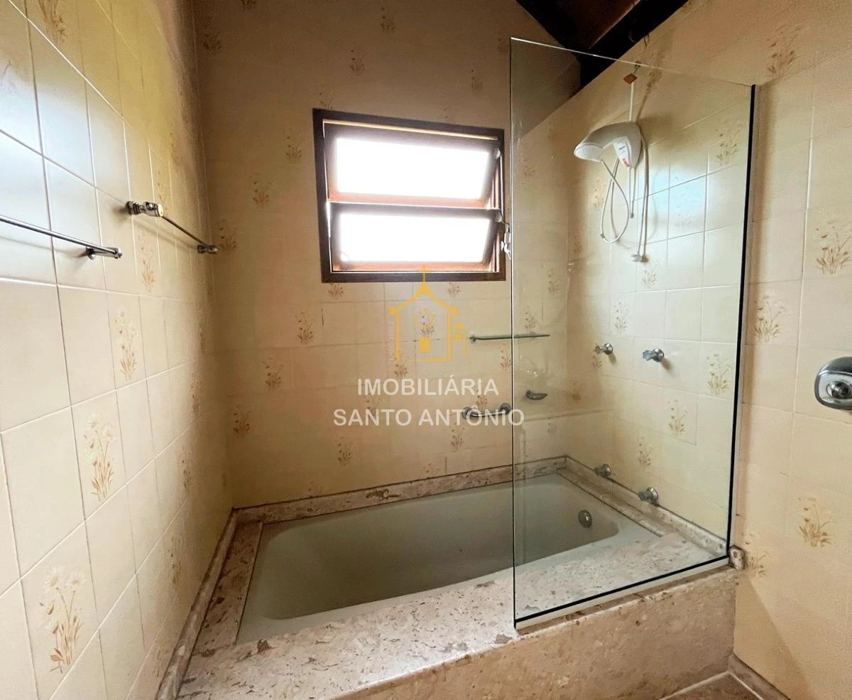 3-bedroom house with a water view in Florianópolis — photo 49