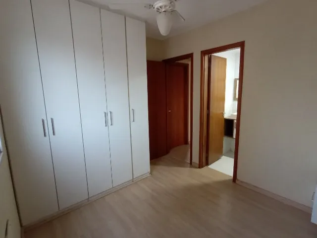 Unfurnished 2-bedroom apartment with open-plan gas kitchen — photo 16