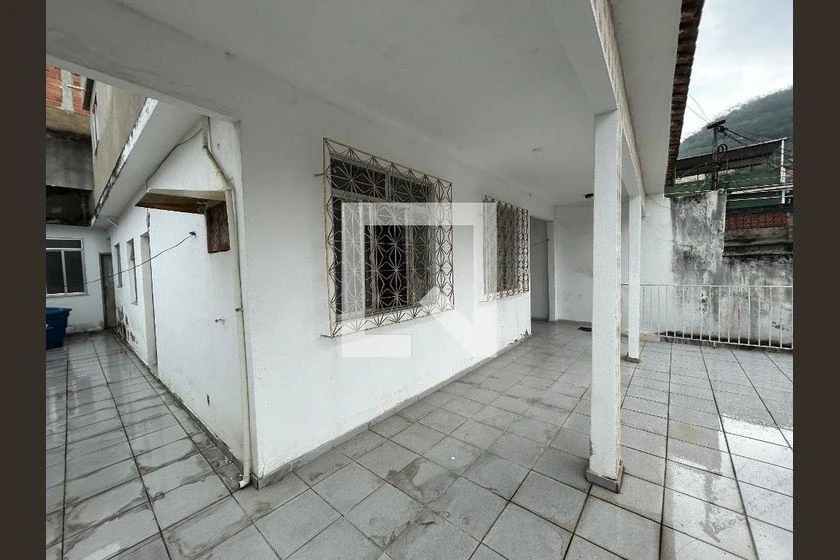 Rental house with 2 bedrooms, 1 bathroom and parking — photo 3