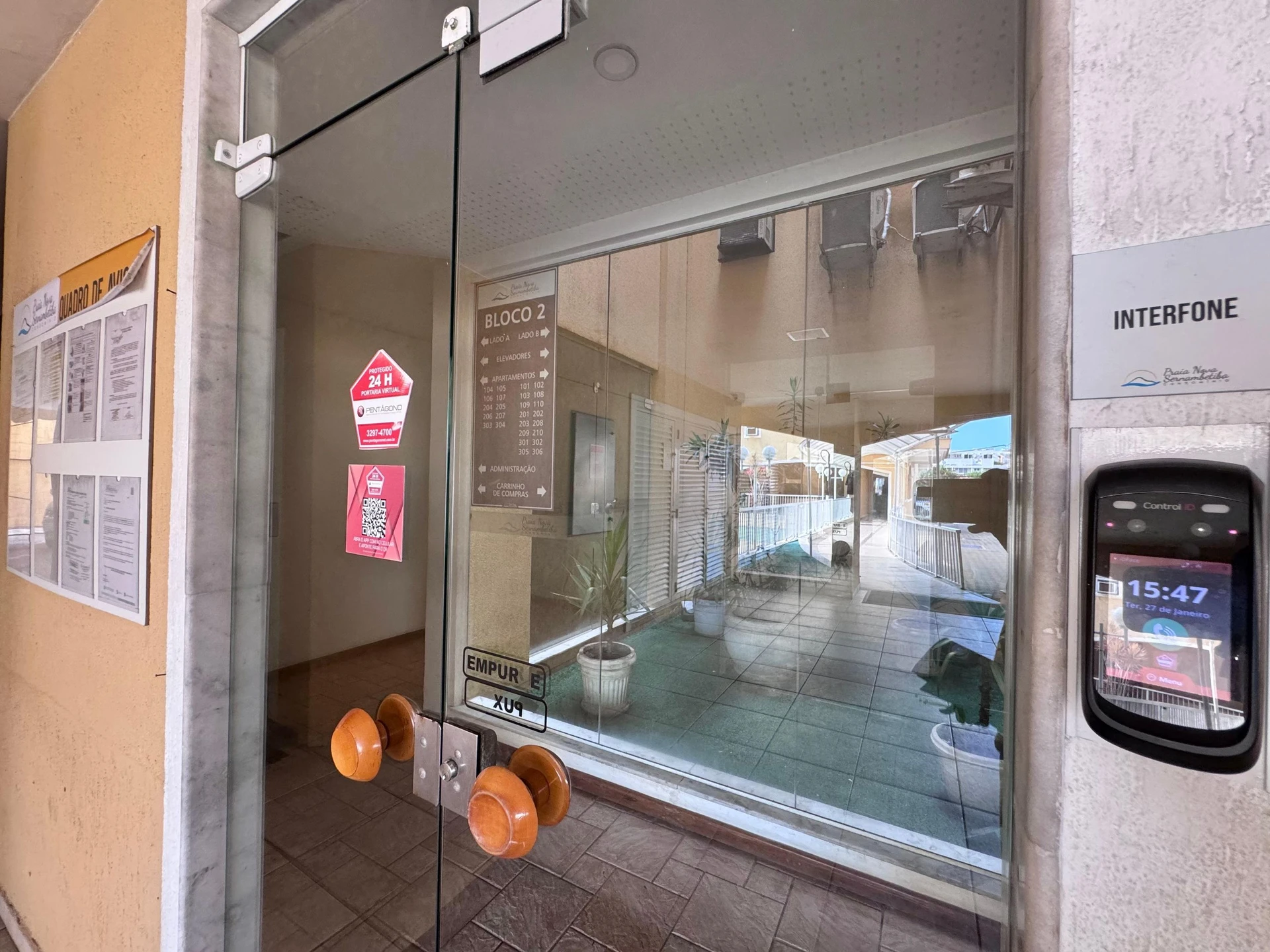 Apartamento mobiliado com 2 quartos e 3 banheiros — photo 54