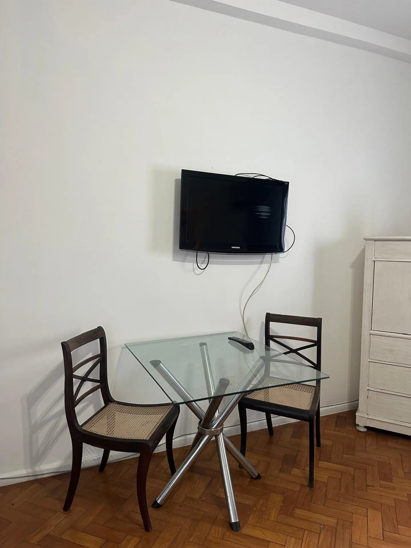 Оренда мебльованої квартири з 1 спальнею та сюїтом 30 м² — photo 7