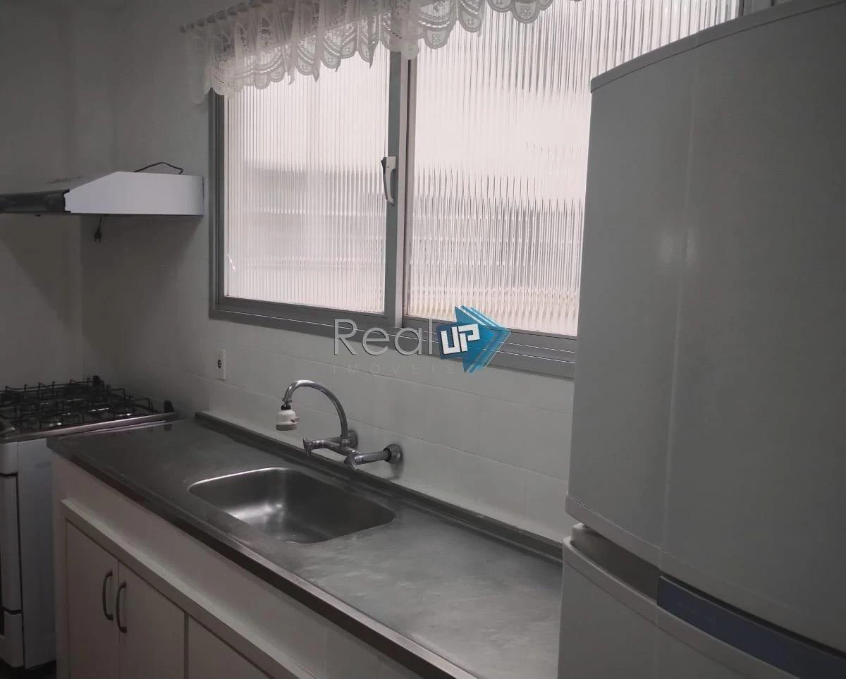 Home office in a 3-bedroom apartment, 129 m² — photo 5