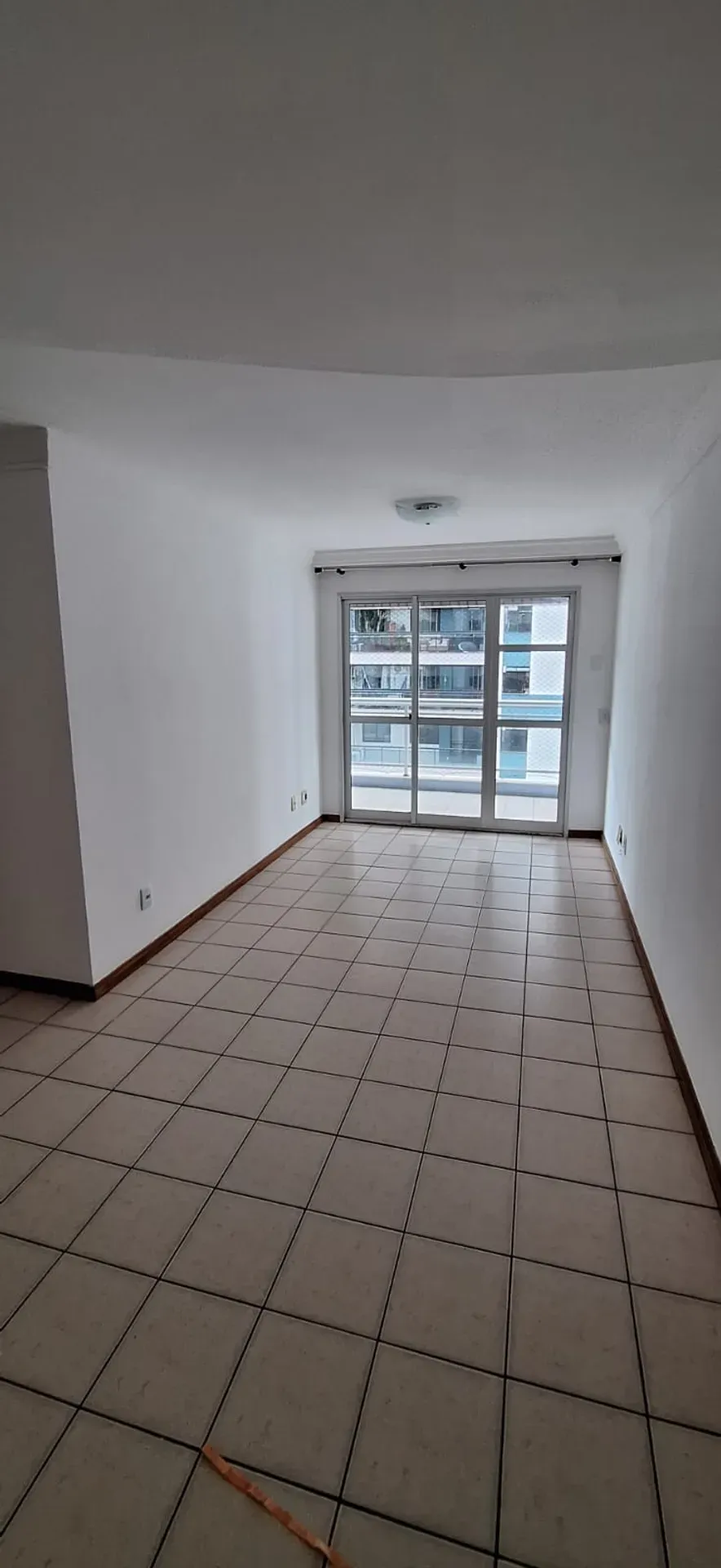 70 m² apartment with 2 bedrooms and 2 bathrooms — photo 3