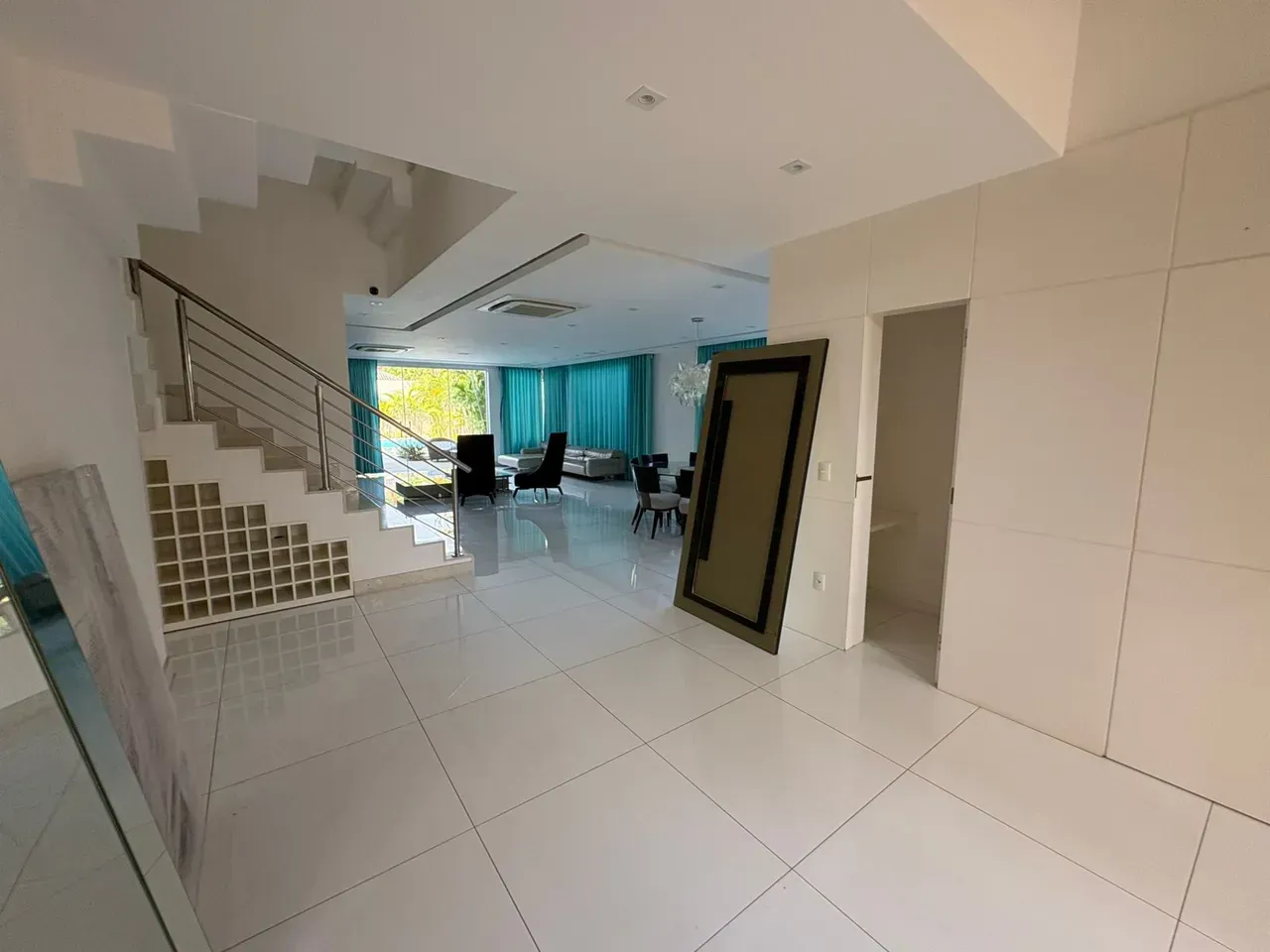 Unfurnished house with 5 bedrooms and open-plan kitchen — photo 20