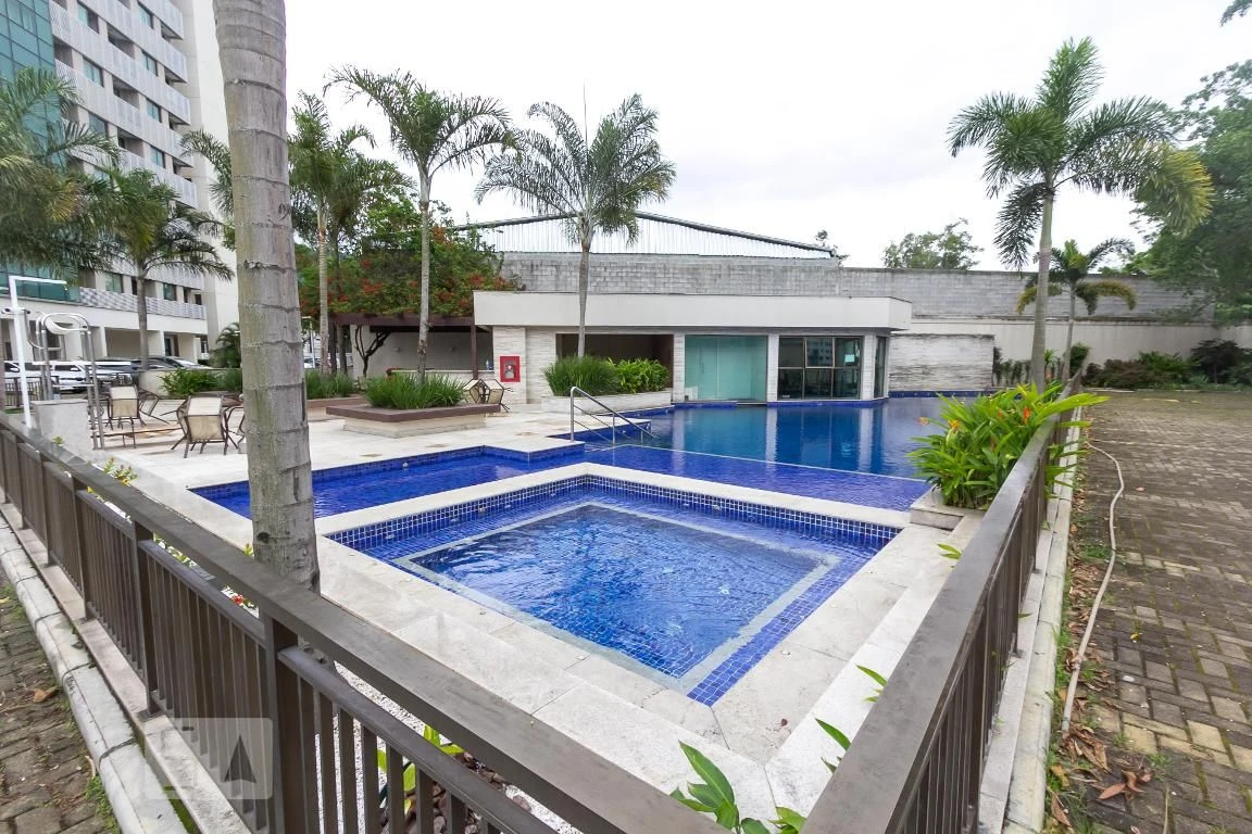 Furnished 1-bedroom apartment with private garden — photo 49