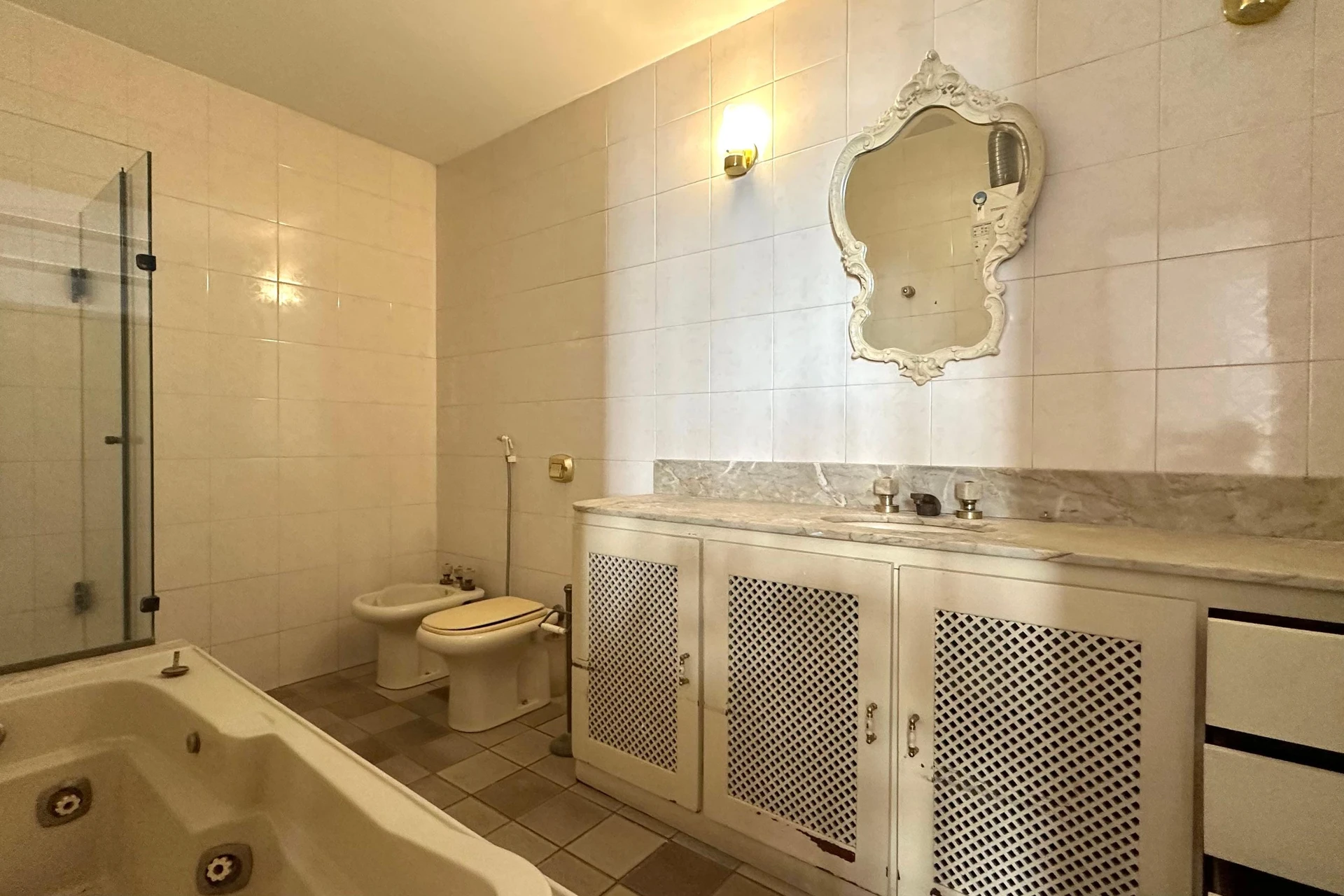 Квартира без меблів з 3 спальнями та 3 ванними кімнатами — photo 16