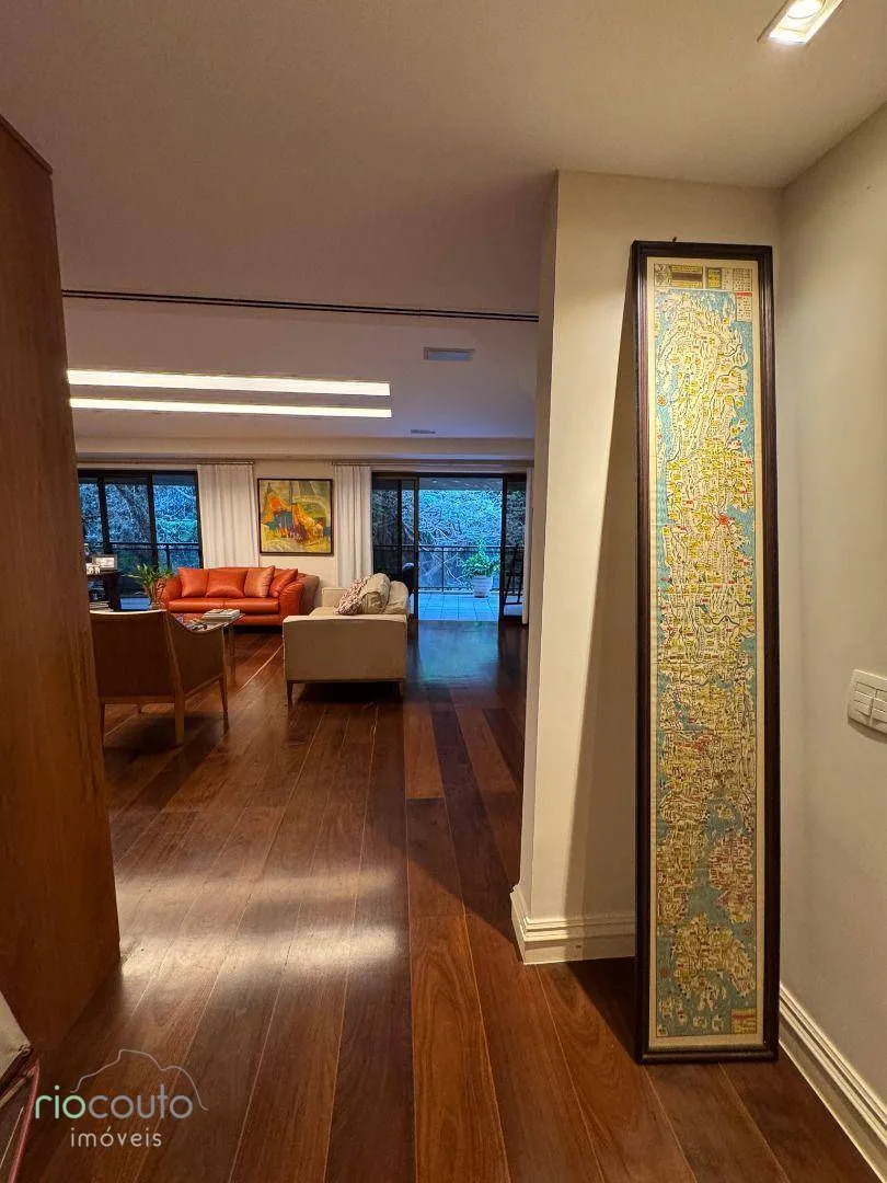 Apartment with 4 bedrooms and balconies, 370 m² — photo 6