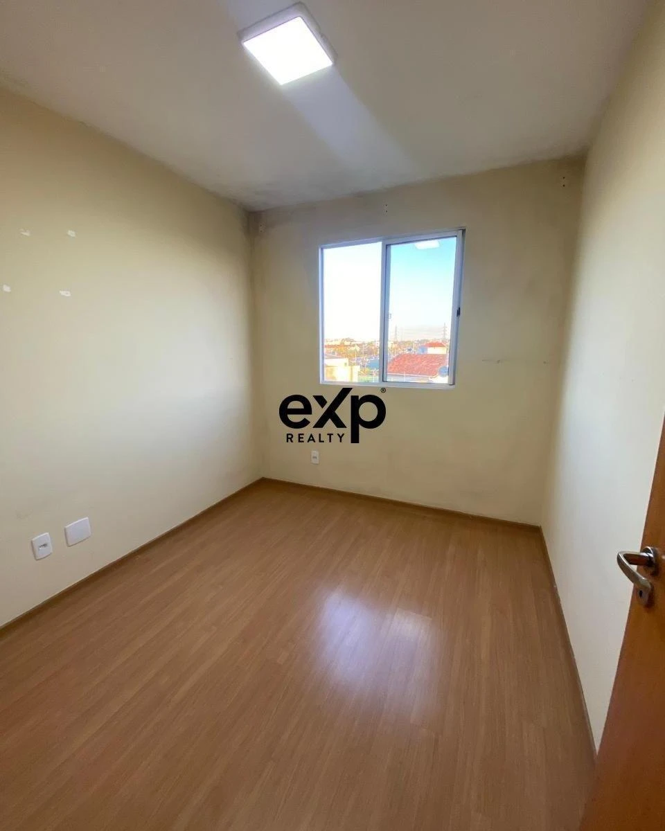 Apartment, 42 m², with wood or laminate floors — photo 8