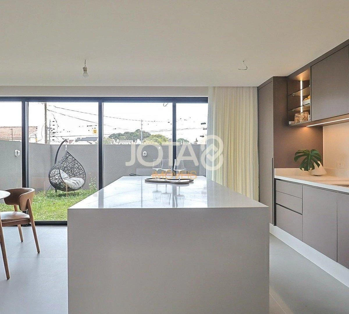 House with open-plan kitchen, 3 bedrooms and 2 parking — photo 2