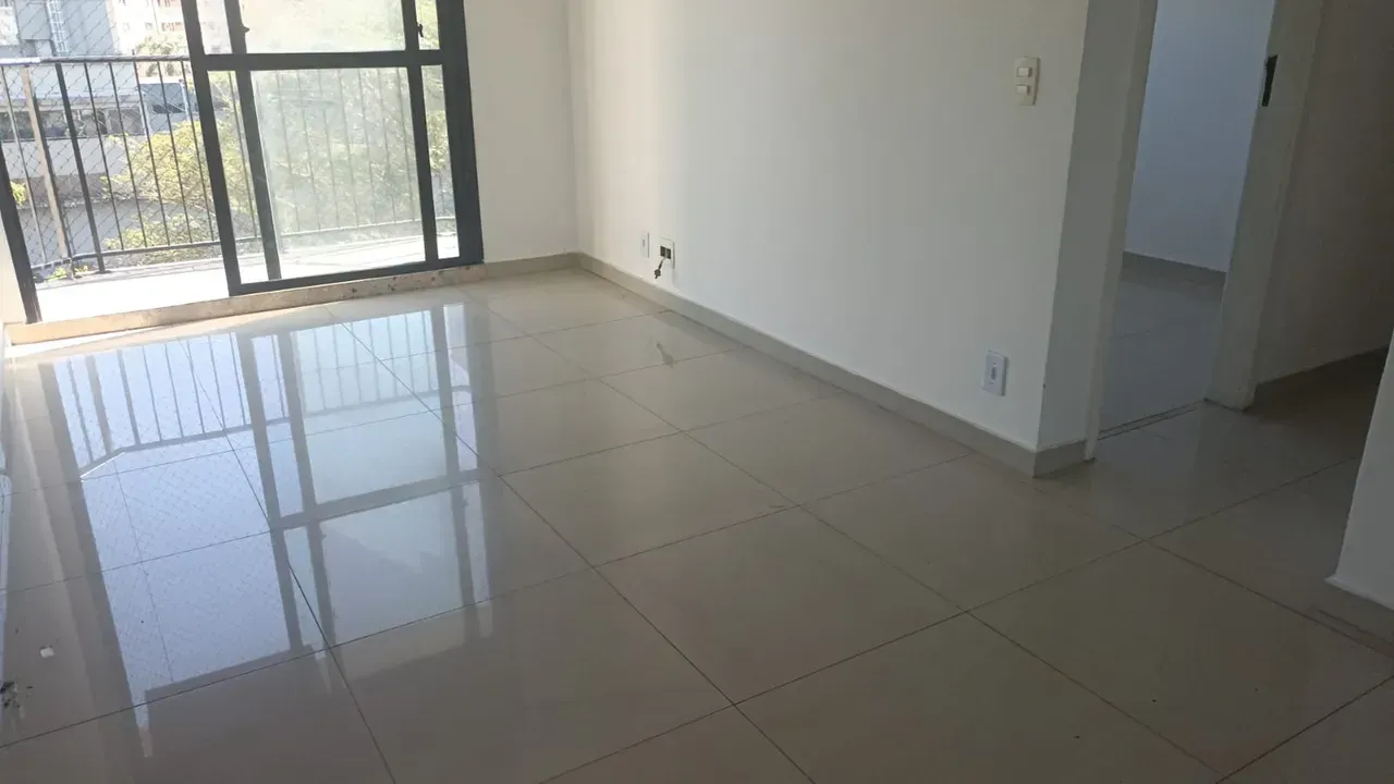 Apartamento semimobiliado com 3 quartos e cozinha separada — photo 6