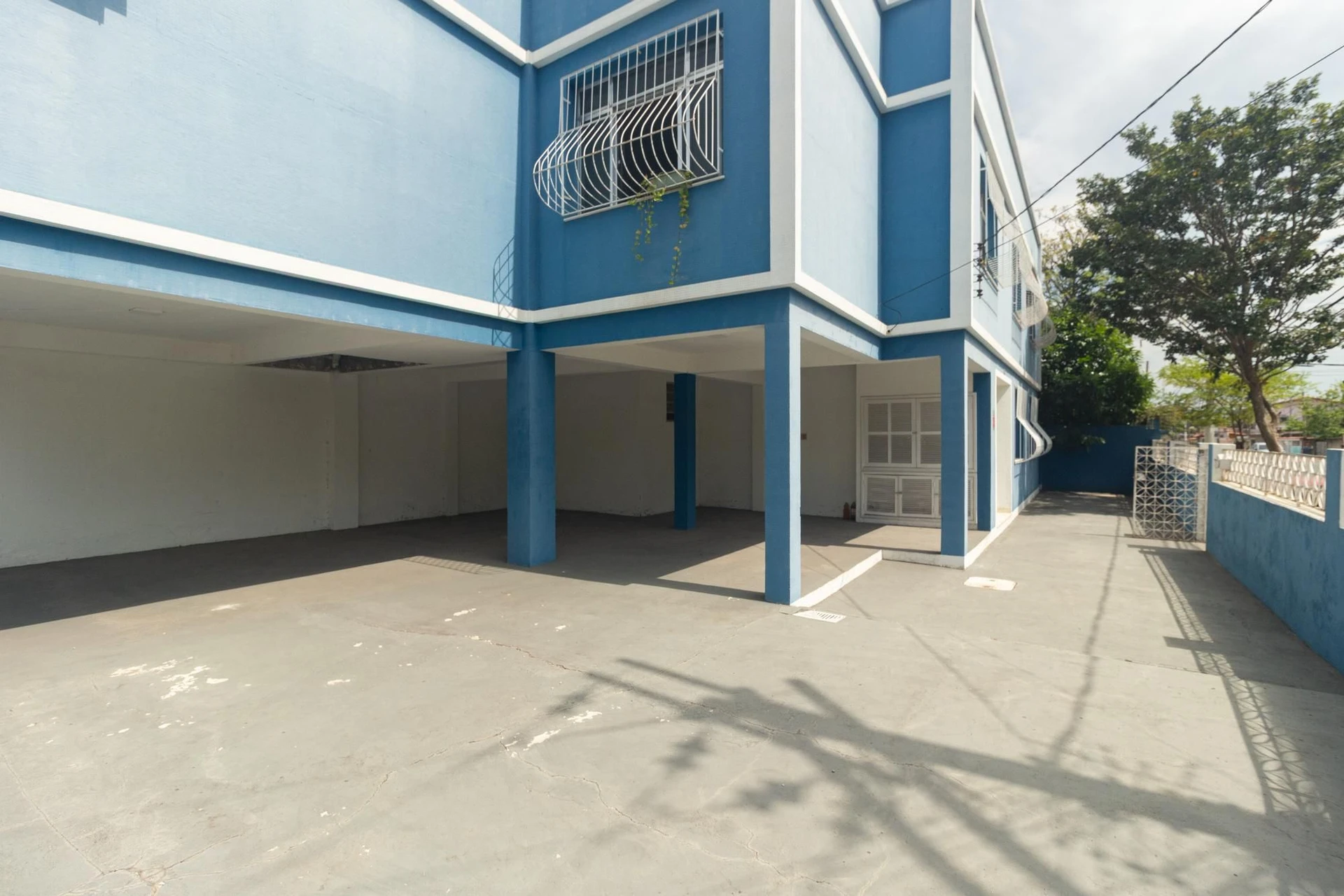 Apartment with 2 bedrooms, 1 bathroom and 1 parking spot — photo 17