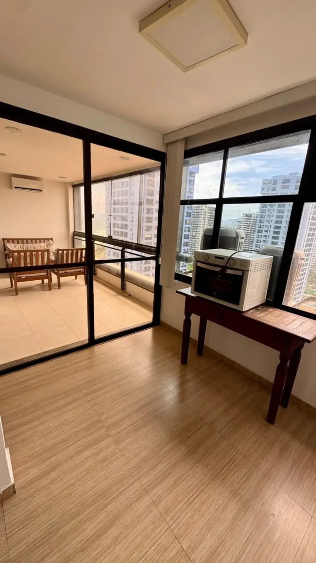 58 m² apartment with a washing machine and a water view — photo 9