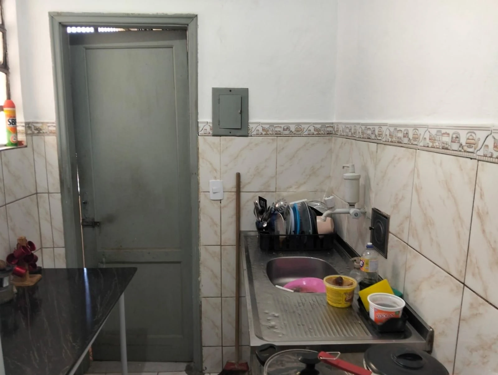 Furnished 1-bedroom apartment with 1 bathroom, no parking — photo 8