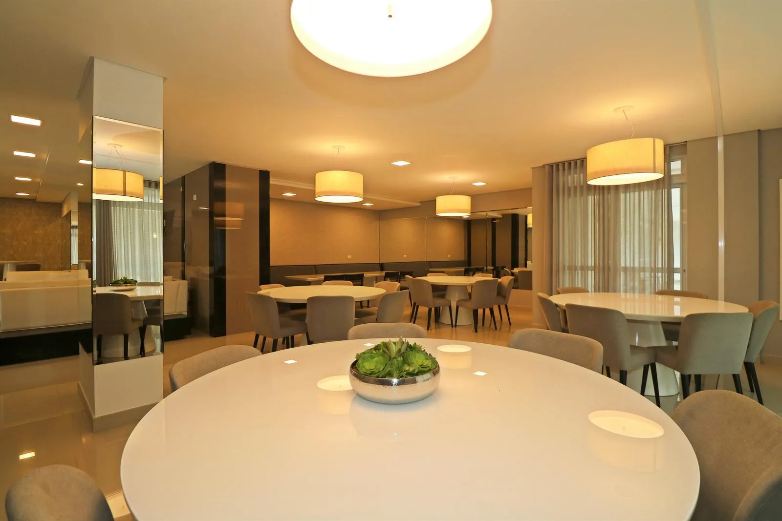 Apartamento mobiliado de 2 quartos e 3 banheiros — photo 61