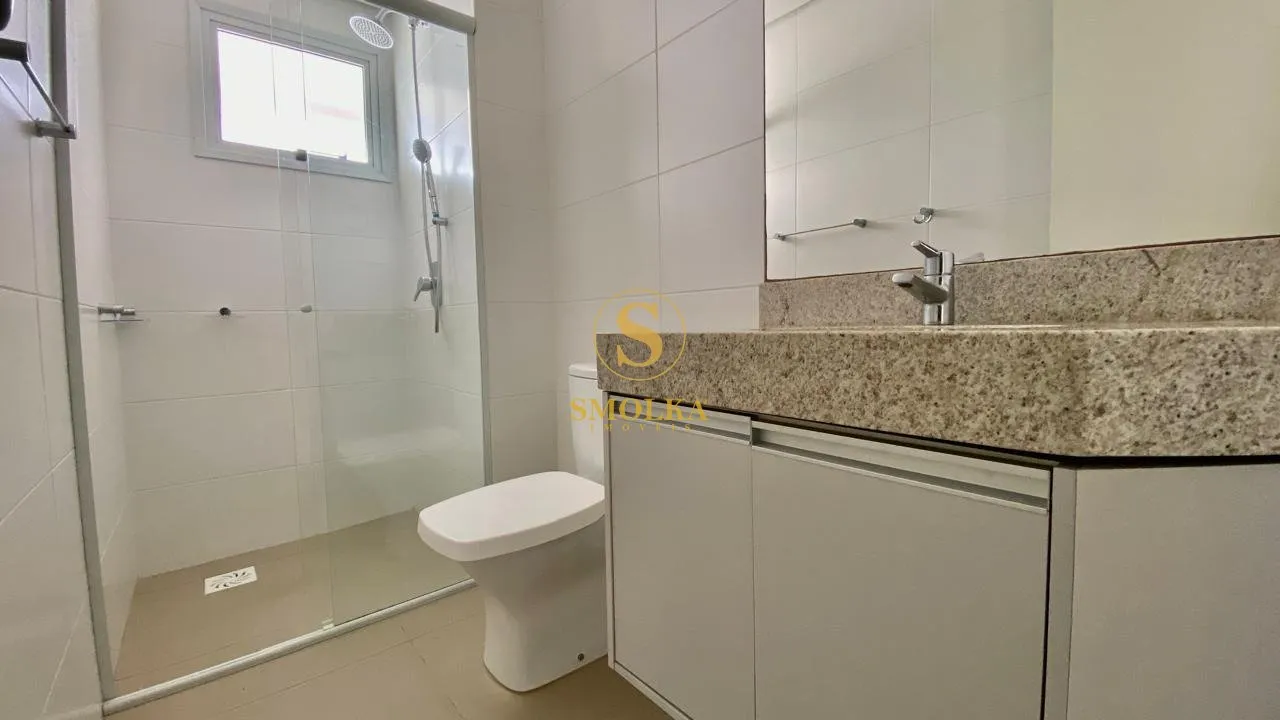 Departamento con balcón cerrado con vidrio en Florianópolis — photo 48