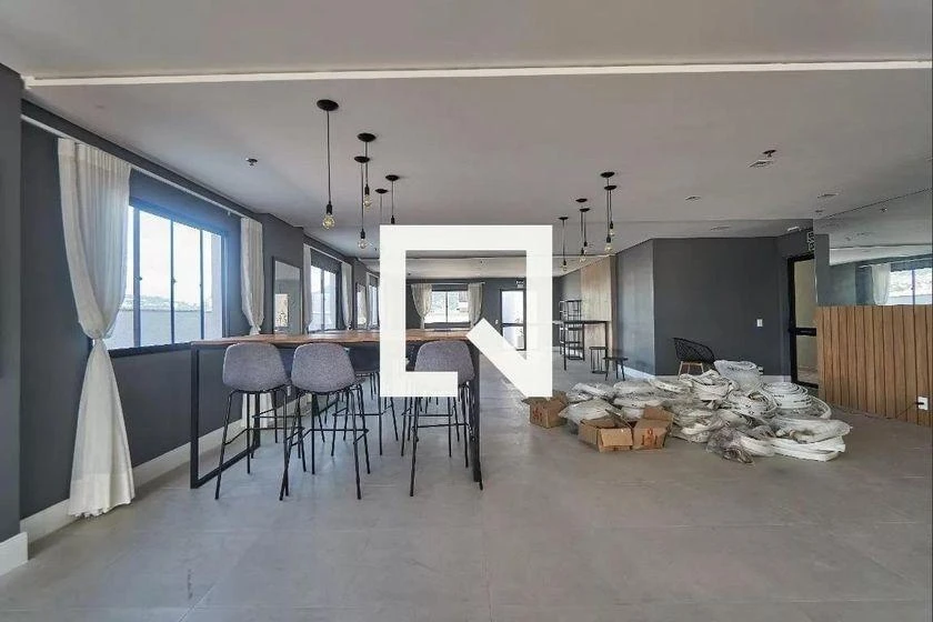 Furnished 52 m² apartment with 2 bedrooms and balcony — photo 4