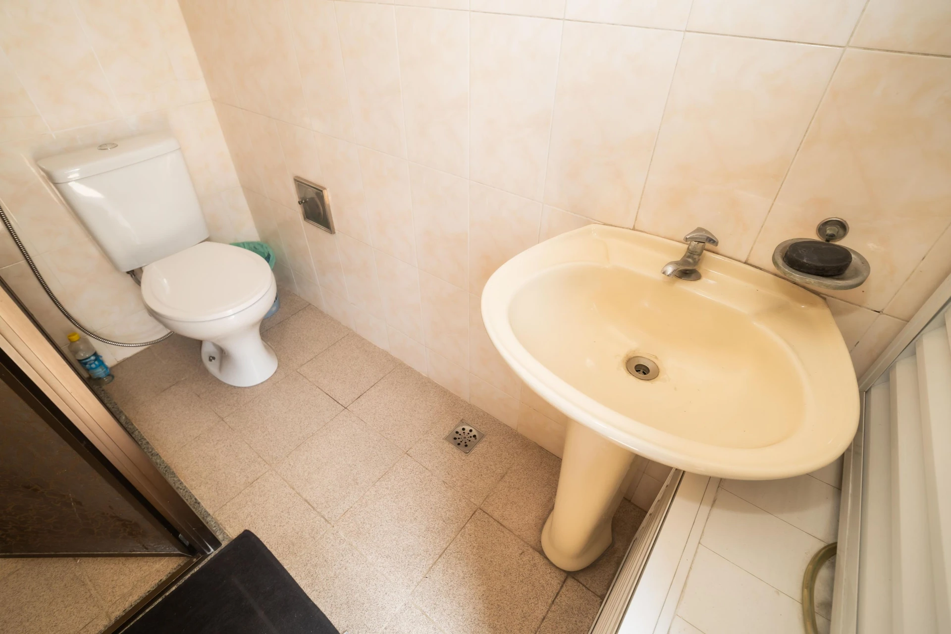 Furnished house, 449 m², with a jacuzzi — photo 109