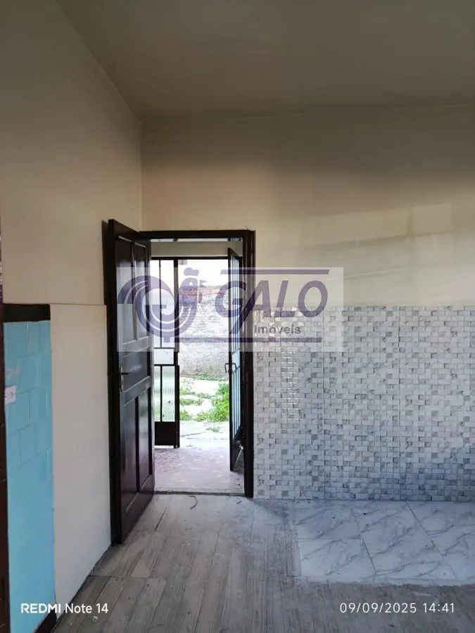 3-bedroom, 100 m² house in Curitiba — photo 9