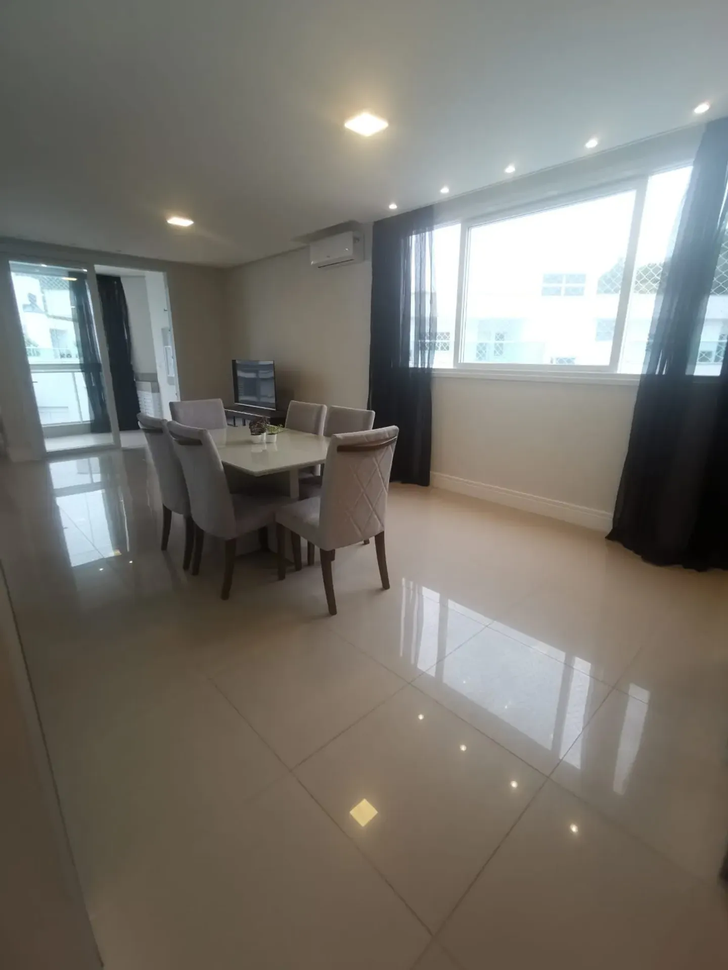 Apartamento amueblado de 160 m² con 4 dormitorios y jardín — photo 13
