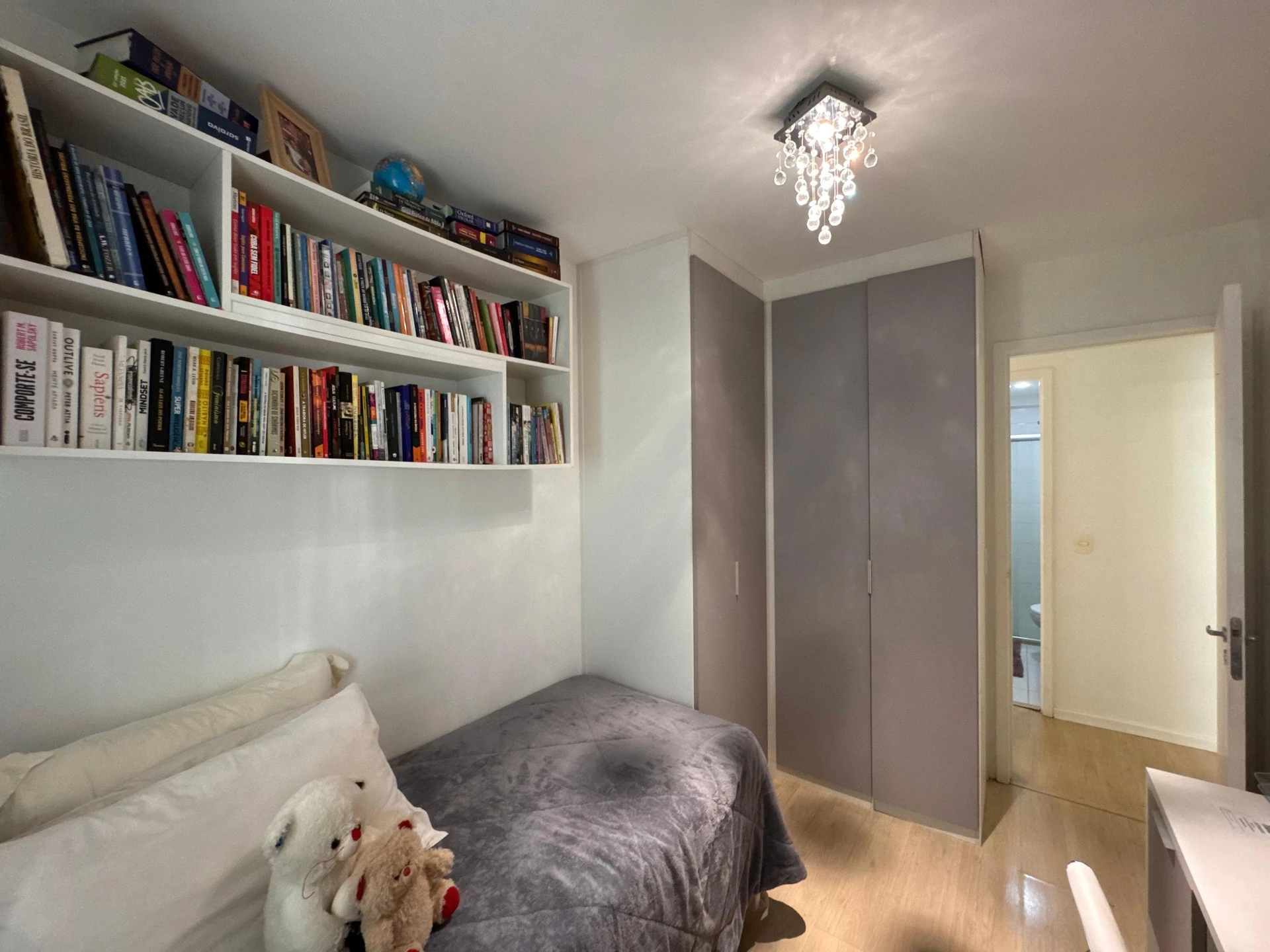 Apartamento mobiliado com 3 quartos e varanda fechada — photo 50