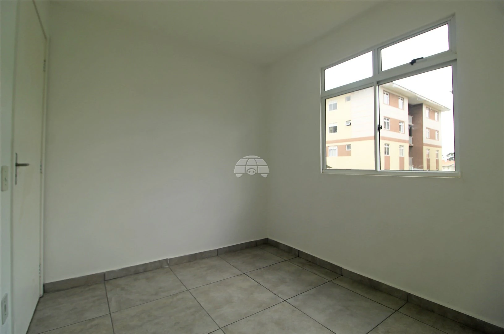 2-bedroom, 44 m² apartment in Curitiba — photo 3