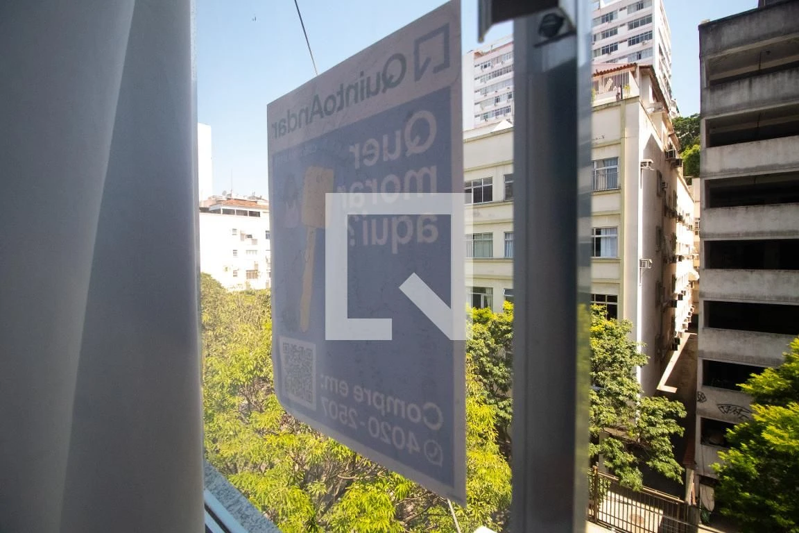Студія 20 м² з пральною машиною та робочим місцем — photo 14