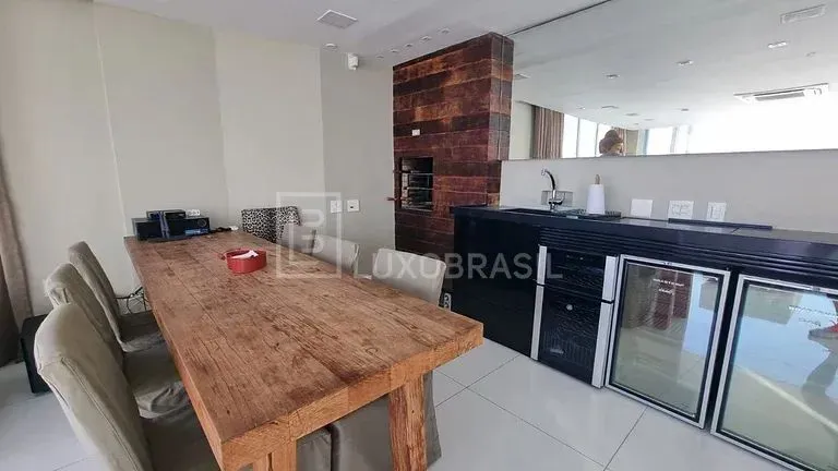 Furnished apartment with 3 bedrooms and water view — photo 7