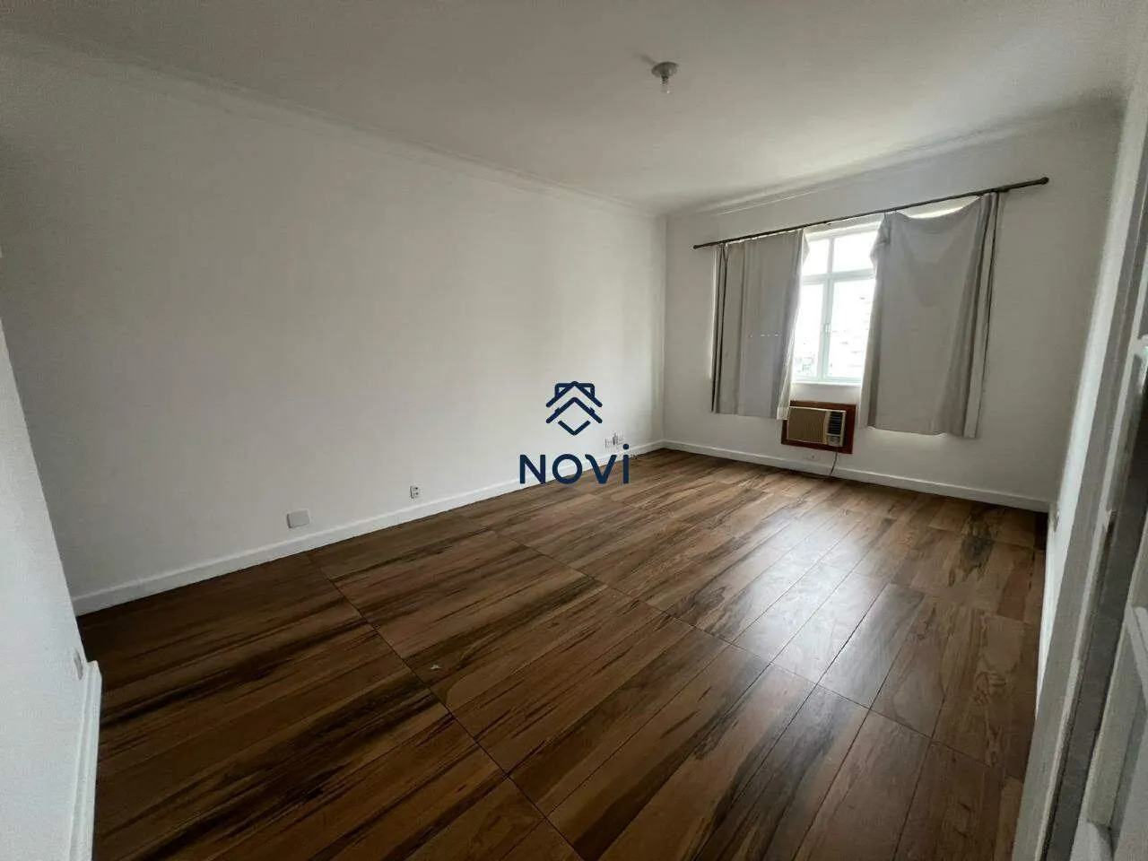 Квартира з 2 спальнями та пральною машиною — photo 4